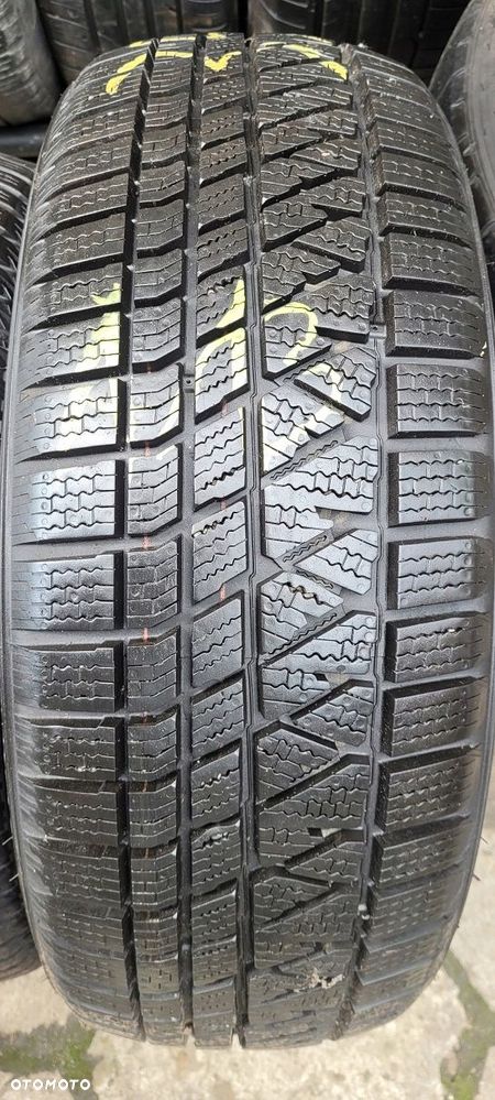 225/60/17 99H KUMHO WINTERCRAFT WS71 SUV 1szt