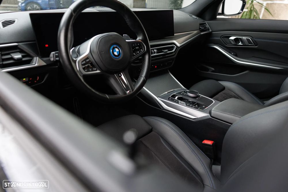 BMW 320 e Pack M Auto - 47
