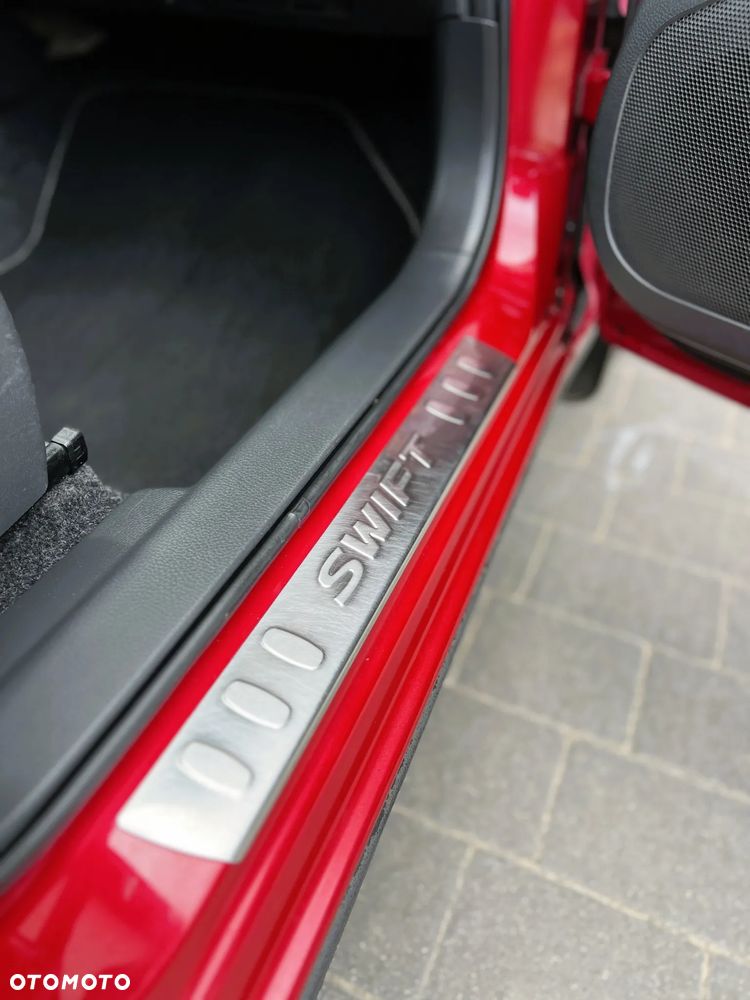 Suzuki Swift - 25