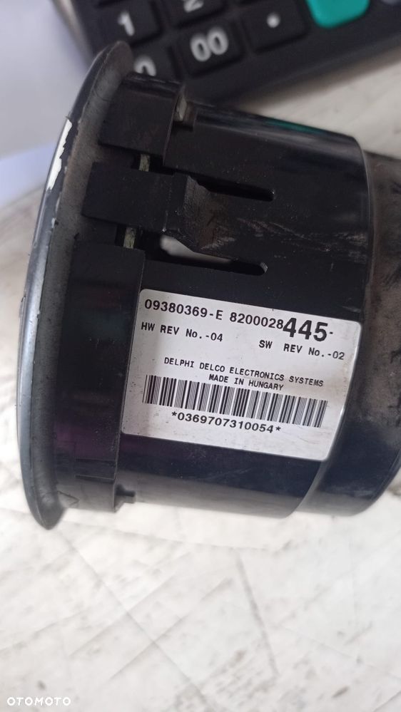 Renault Espace IV 4 – sterownik klimatyzacji manualnej 8200028445 - 2