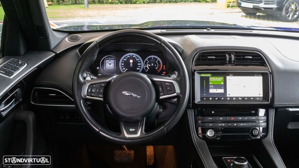 Jaguar F-Pace 25d AWD Aut. R-Sport - 5