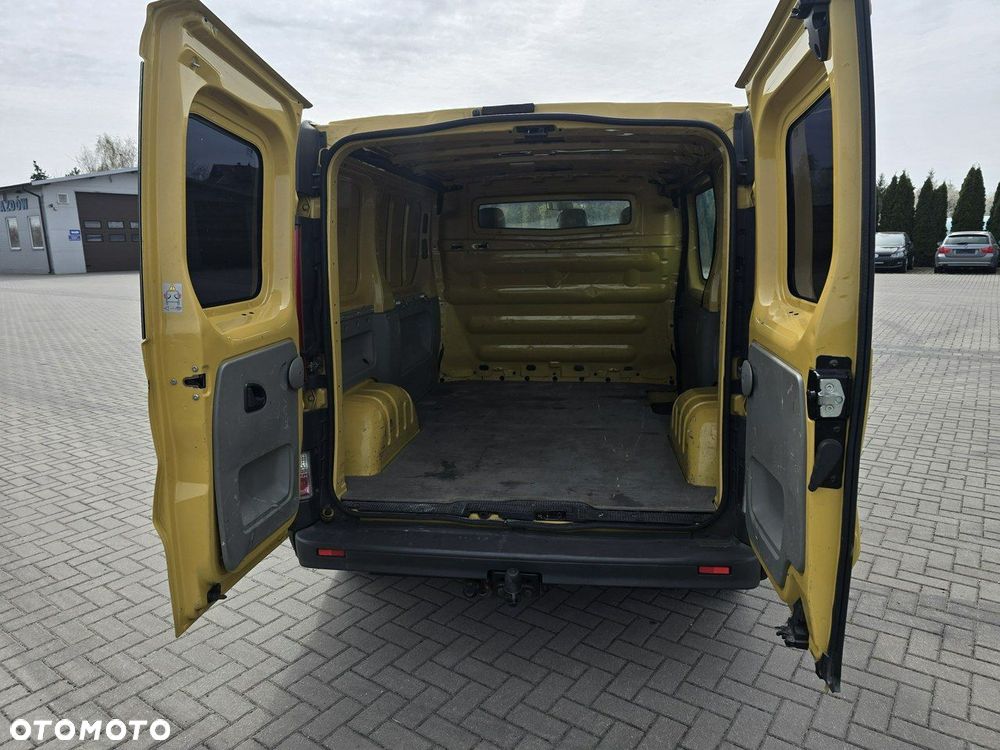 Opel Vivaro - 15