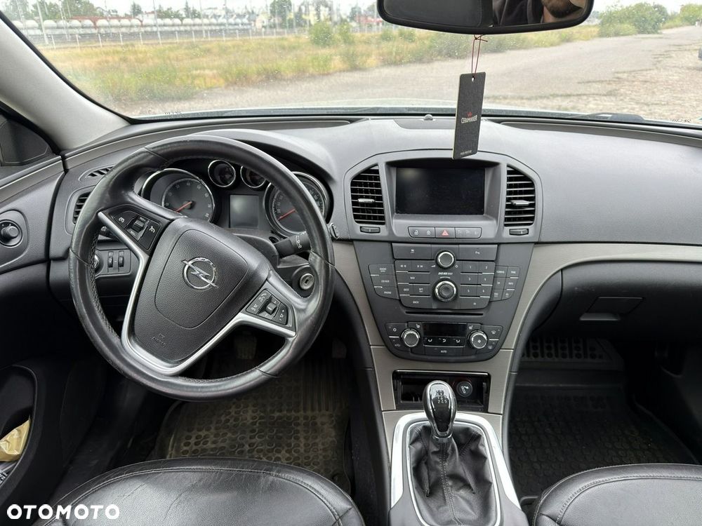 Opel Insignia - 14