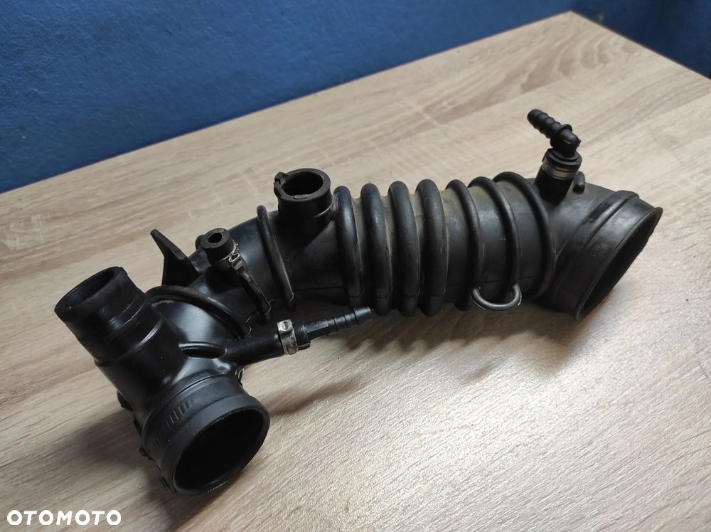 PRZEWÓD RURA POWIETRZA DOLOTOWA TIP 1.8T 058133356P AWT AVJ VW AUDI SEAT SKODA WYSYŁKA !!!! - 2