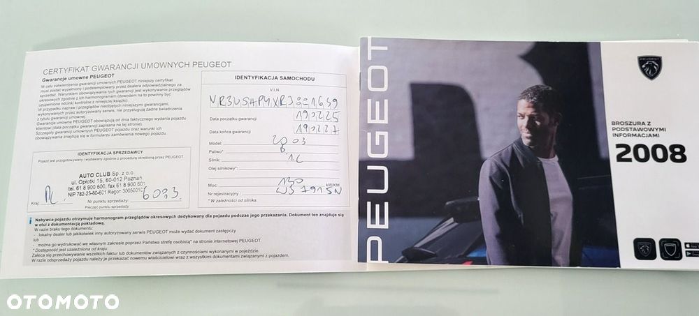 Peugeot 2008 Hybrid 136 e-DSC GT - 33