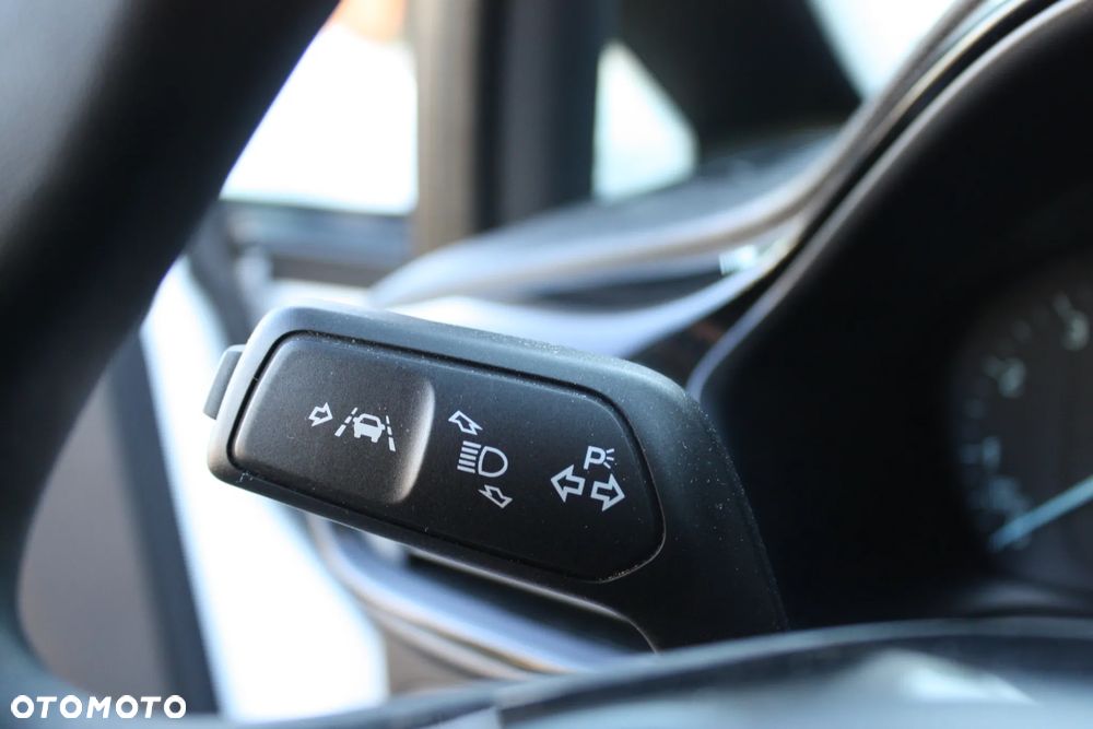 Ford Fiesta 1.1 COOL&CONNECT - 23