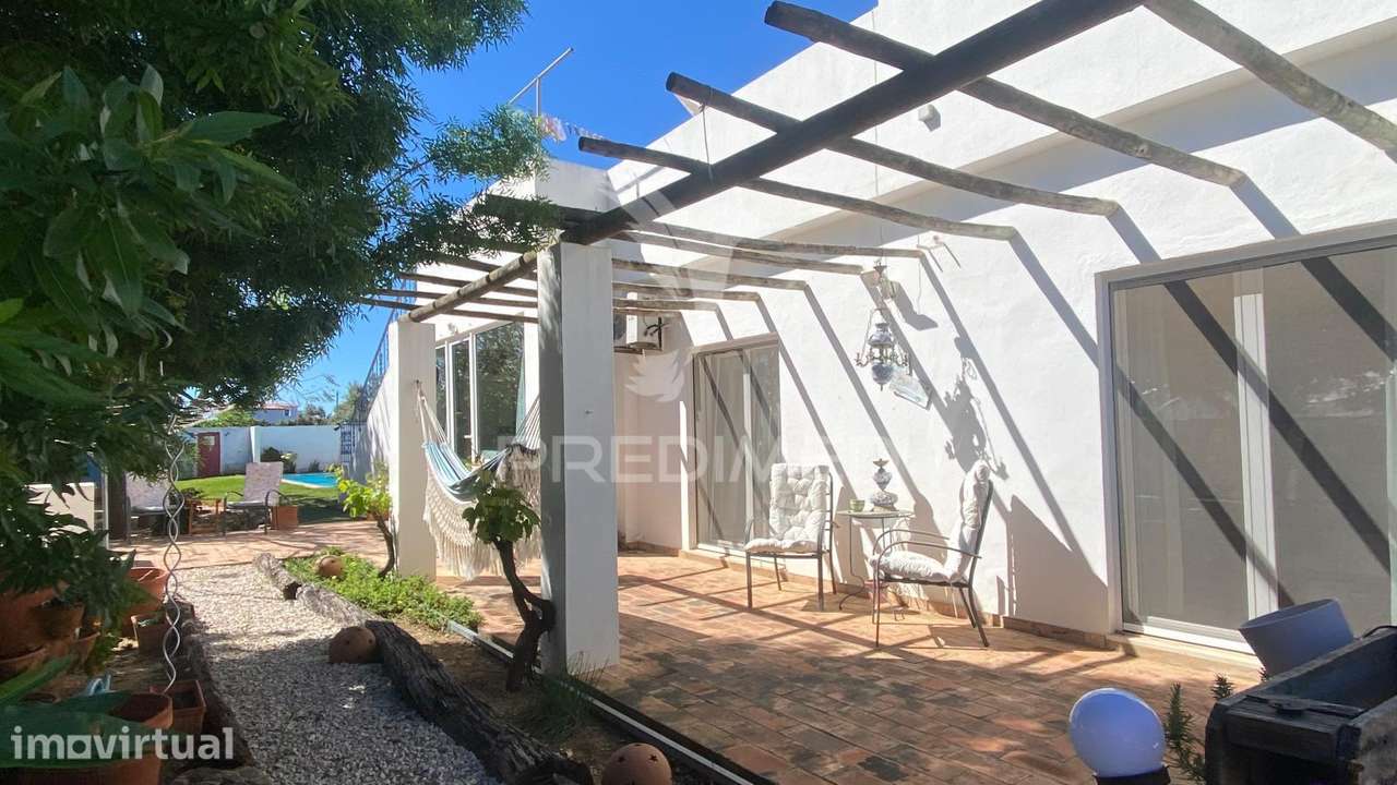 Espetacular Quintinha Térrea com Piscina e Lago Ornamental –Prox a... - Grande imagem: 4/27