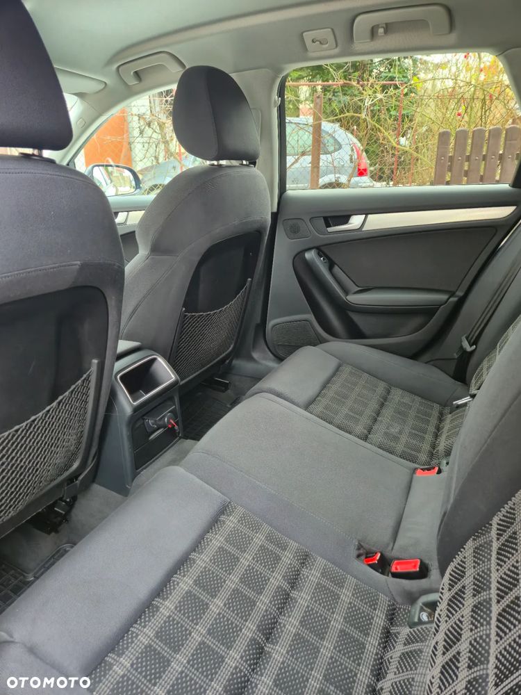 Audi A4 Avant 2.0 TDI - 18