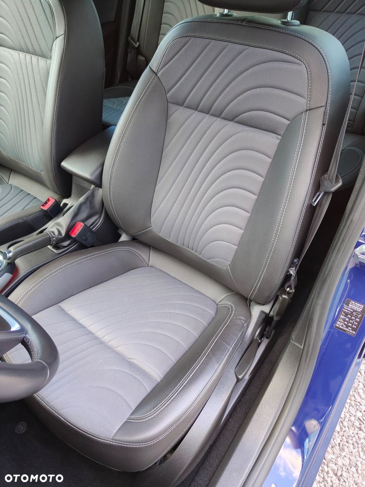 Opel Astra 1.4 Turbo Innovation - 19