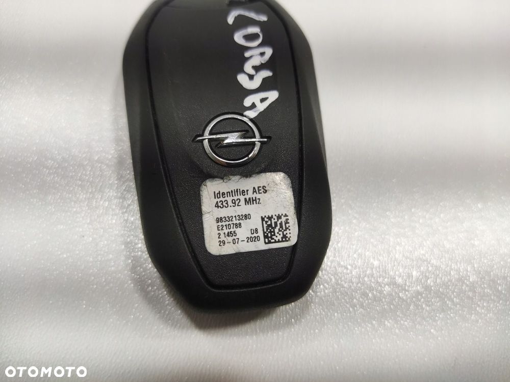 KLUCZYK PILOT OBUDOWA OPEL CORSA E-CORSA F 9833213280 2019-2024 - 6