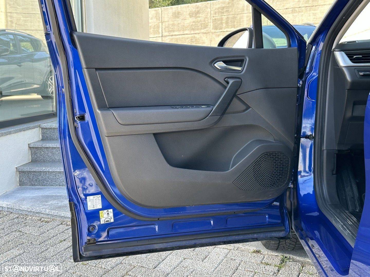 Renault Captur - 31