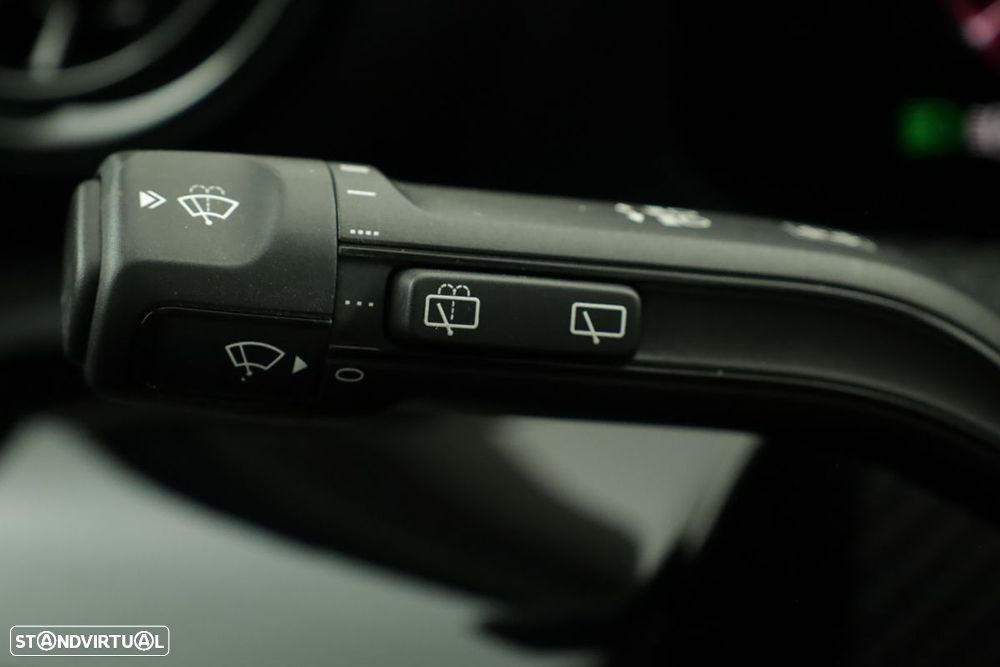 Mercedes-Benz A 200 Standard - 17