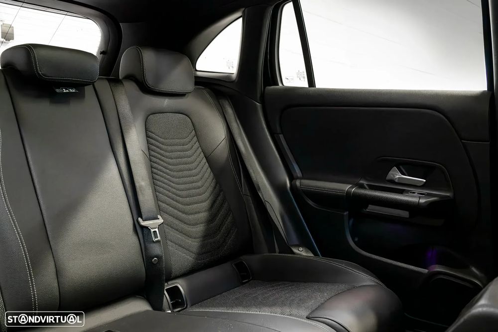 Mercedes-Benz GLA 250 e Progressive - 24