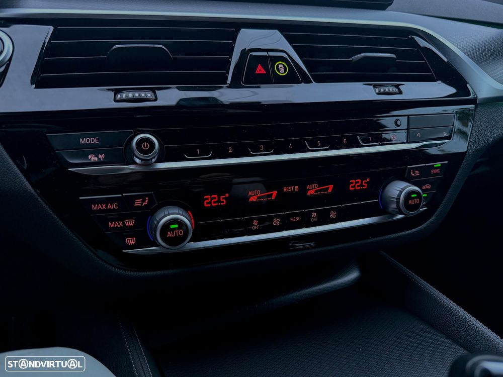 BMW 530 e Pack M - 14