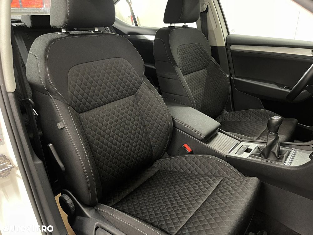 Skoda Superb 2.0 TDI Ambition - 10