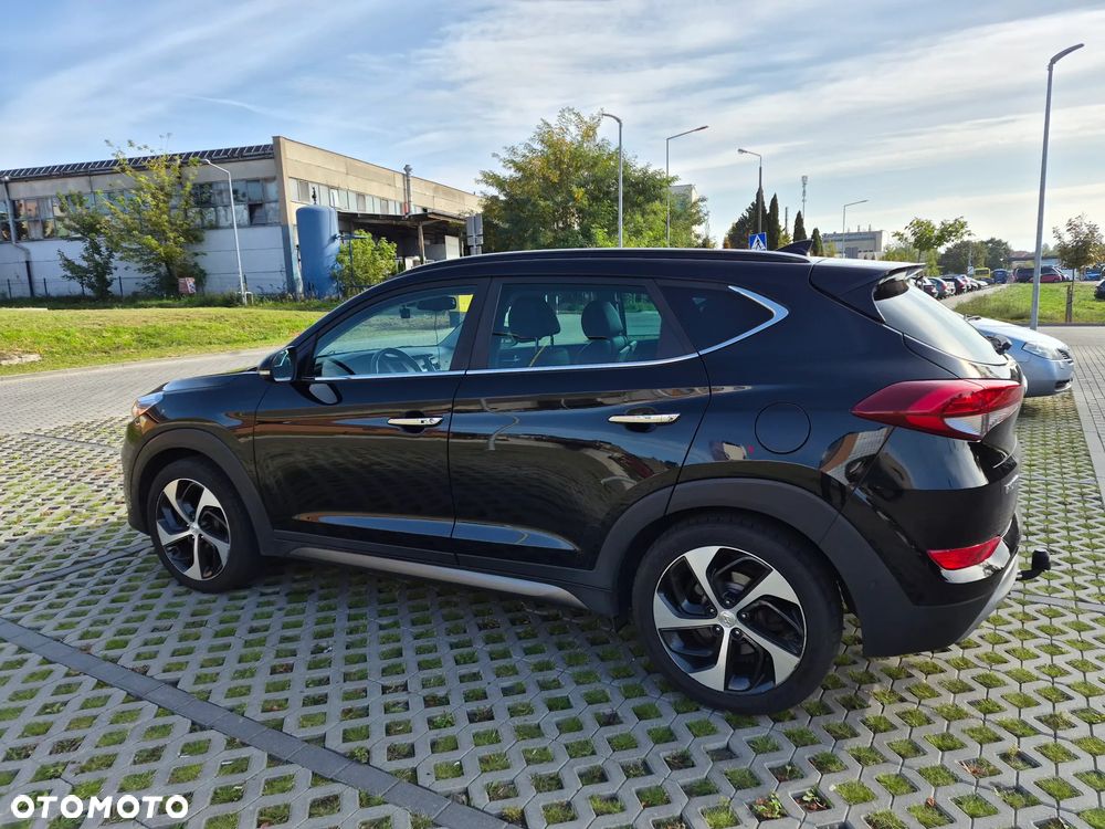 Hyundai Tucson 2.0 CRDI 4WD Automatik Premium - 5