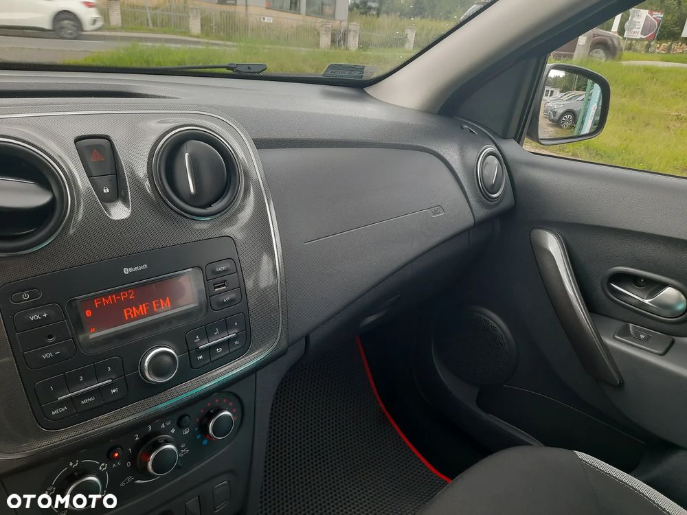 Dacia Sandero Stepway 0.9 TCe Laureate S&S - 14
