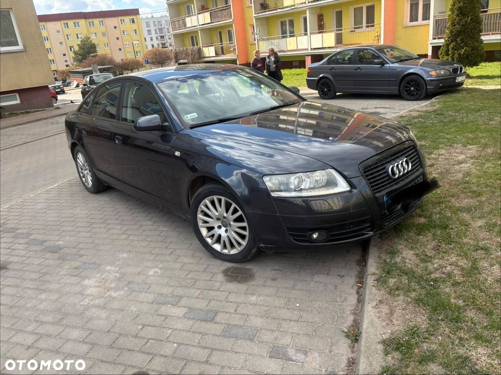 Audi A6 Limousine 2.4 - 4