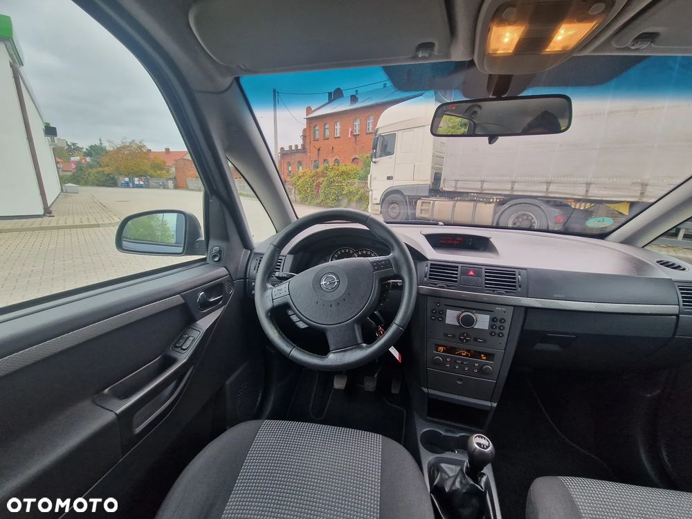 Opel Meriva 1.6 16V Cosmo - 18