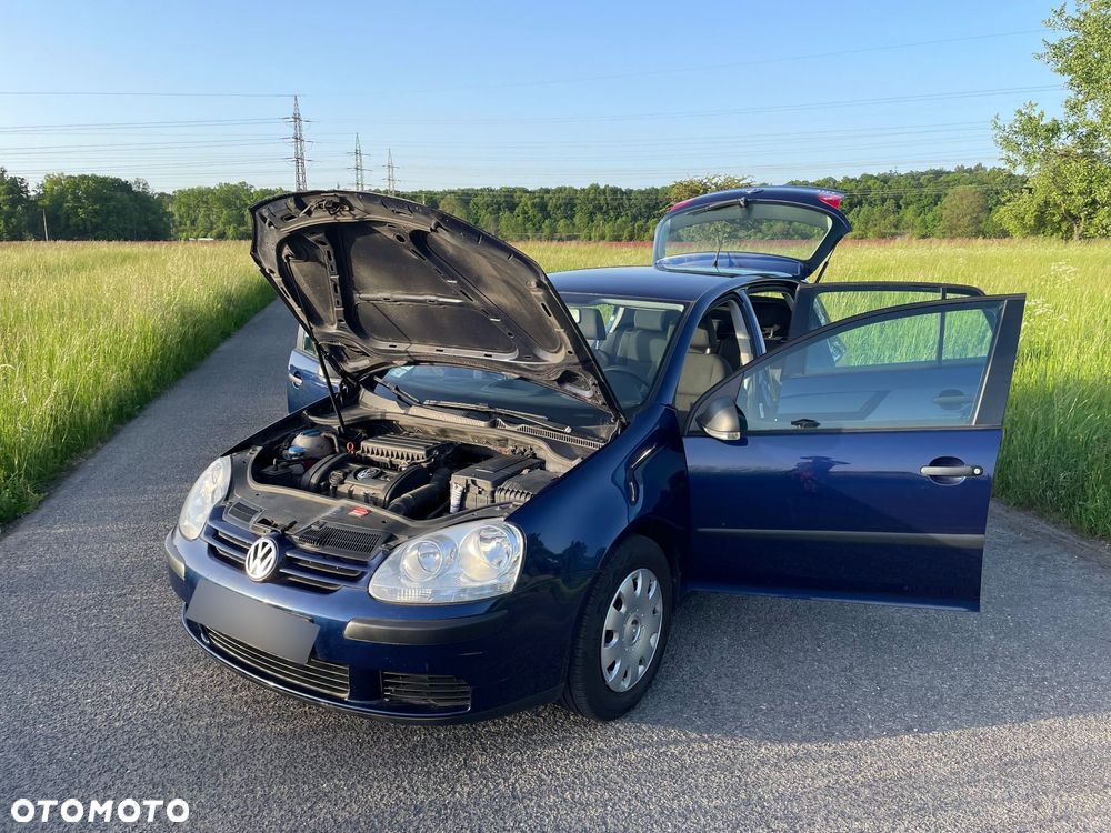Volkswagen Golf - 2