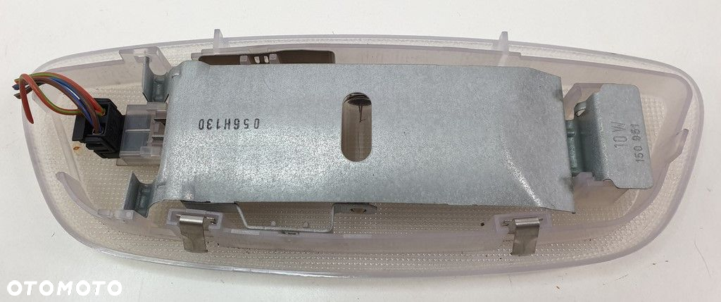 LAMPKA OŚWIETLENIE PODSUFITKI MERCEDES W203 2108203401 - 2