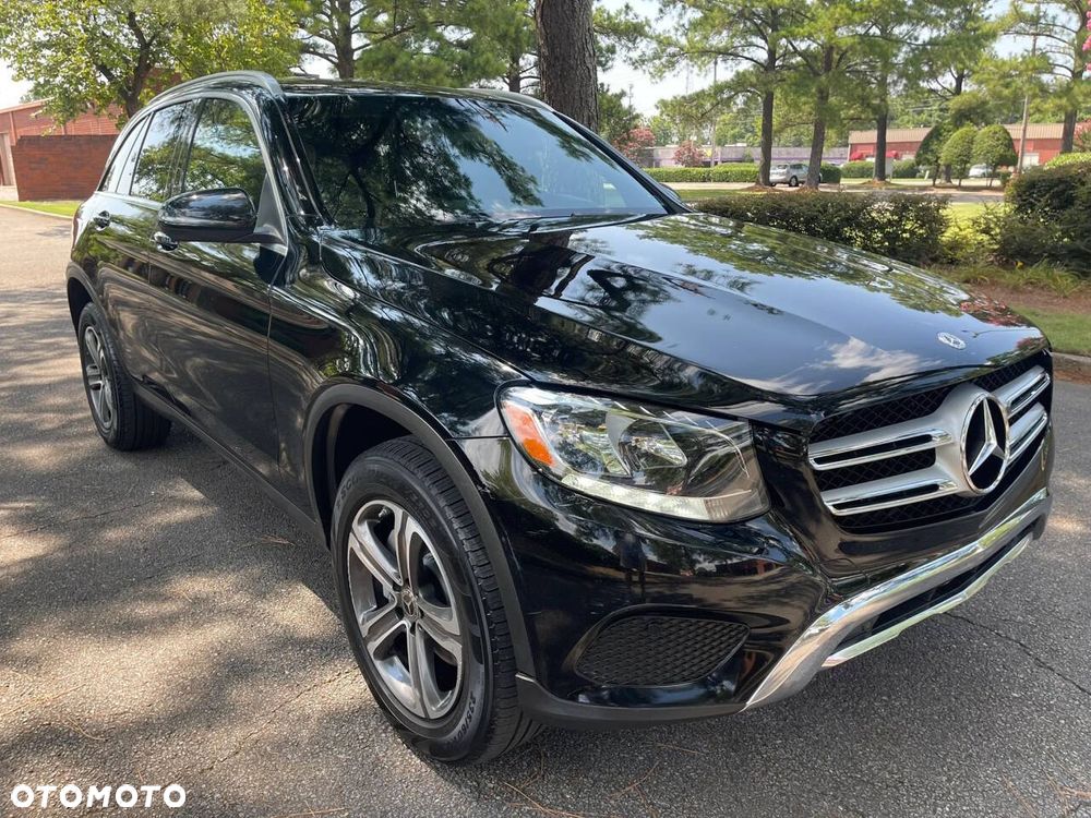 Mercedes-Benz GLC - 4