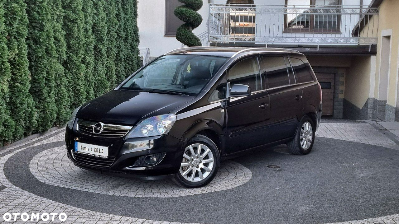 Opel Zafira - 2
