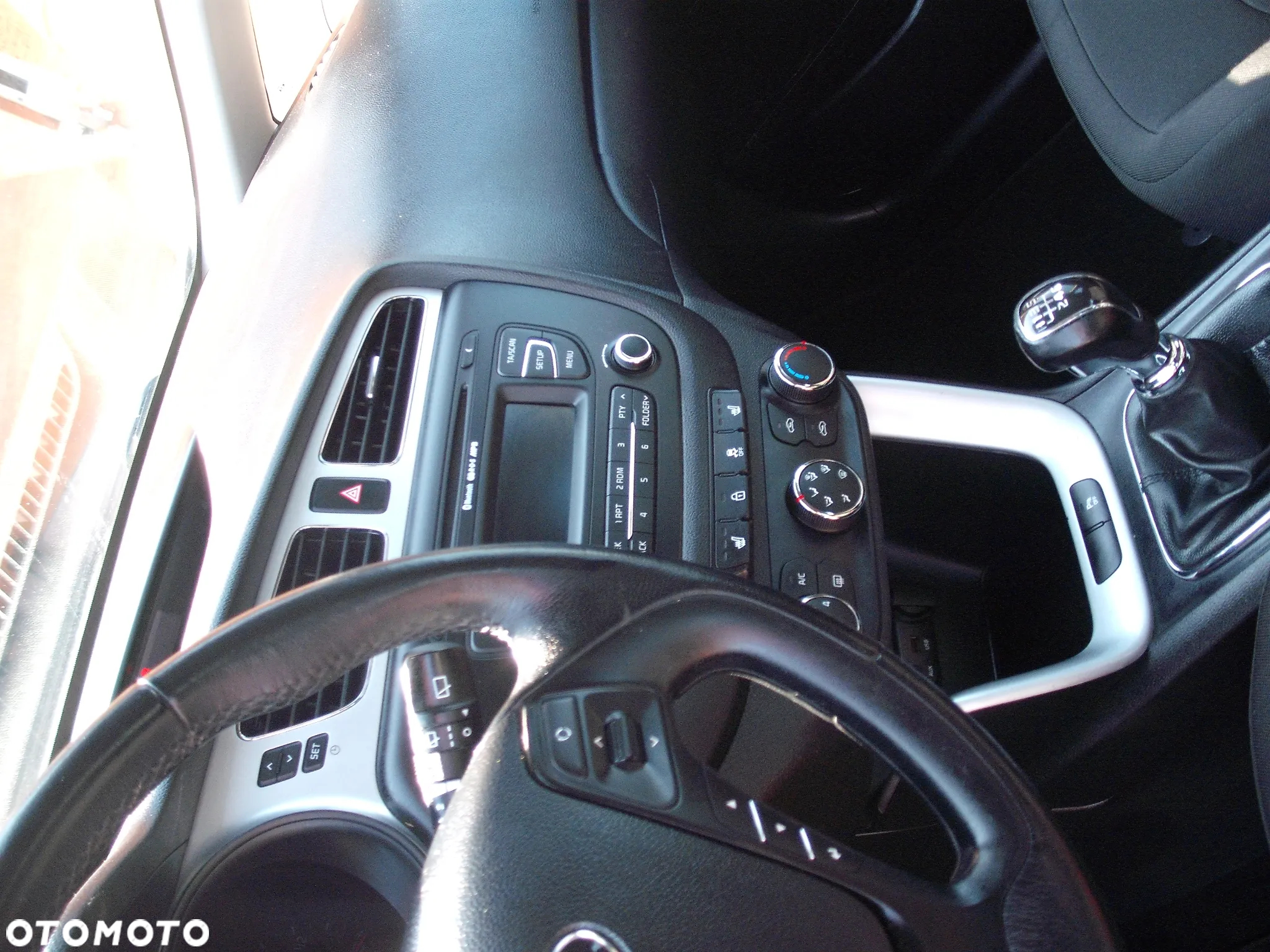 Kia Ceed - 16