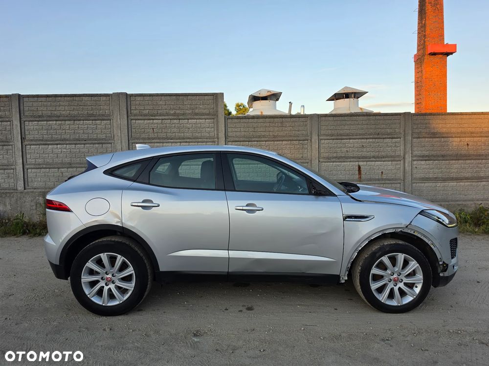 Jaguar E-Pace P200 AWD R-Dynamic S - 4