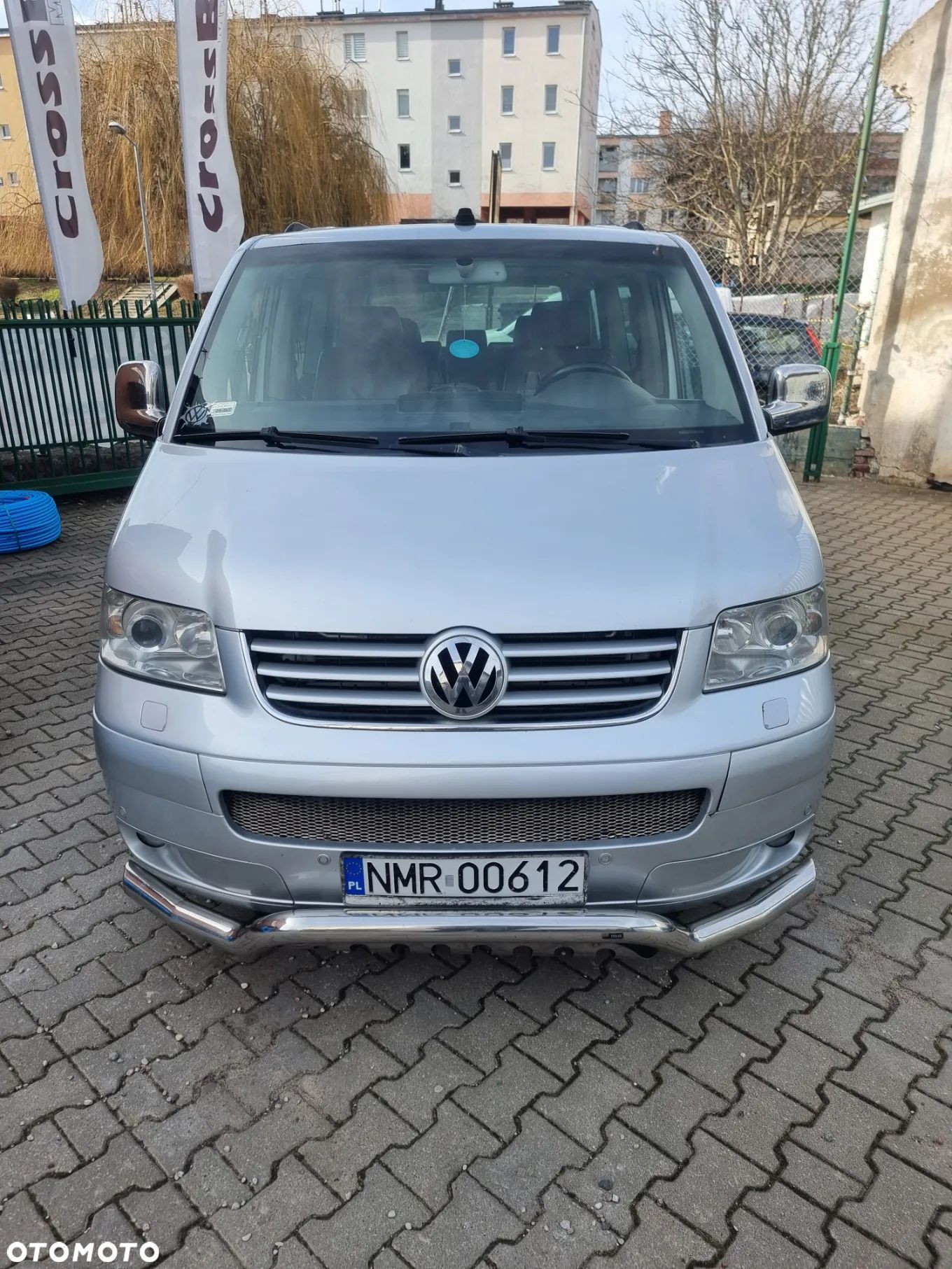 Volkswagen Multivan - 1