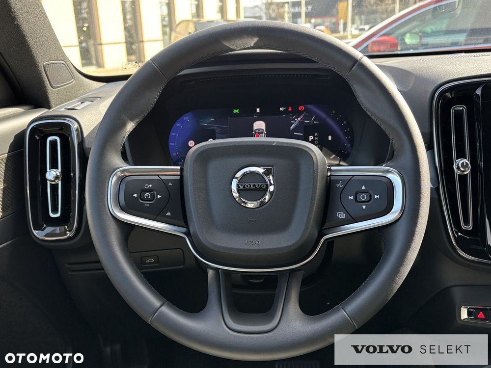 Volvo XC 40 - 12