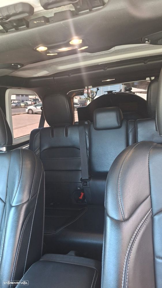 Jeep Wrangler - 23