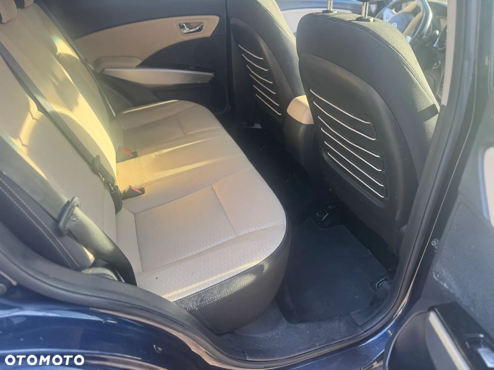 SsangYong/KGM Tivoli 1.6 D Crystal - 7