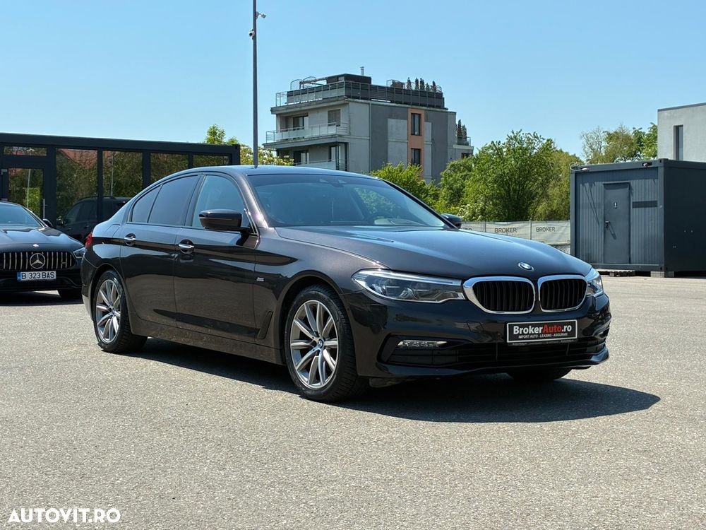 BMW Seria 5 520d xDrive AT - 2