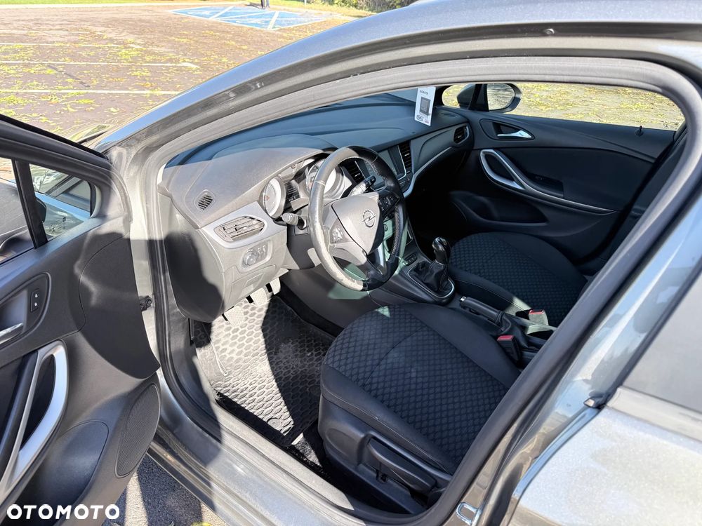 Opel Astra - 9