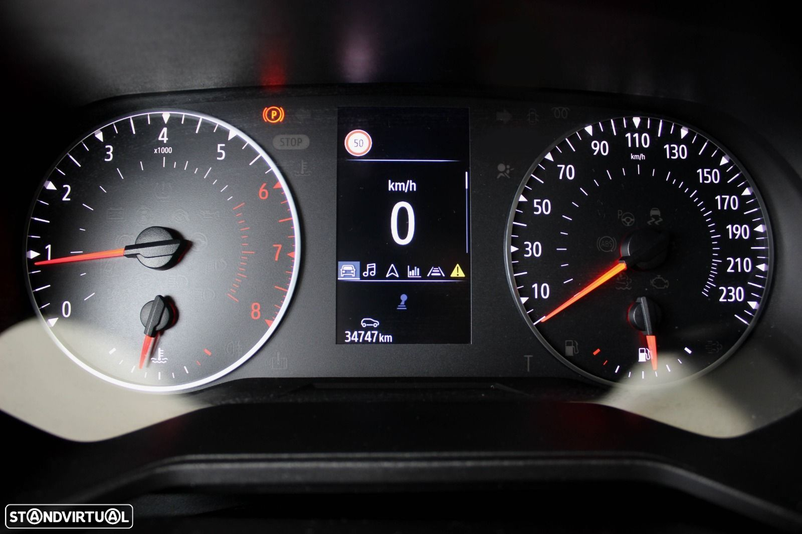 Renault Clio 1.0 TCe Limited Bi-Fuel - 14