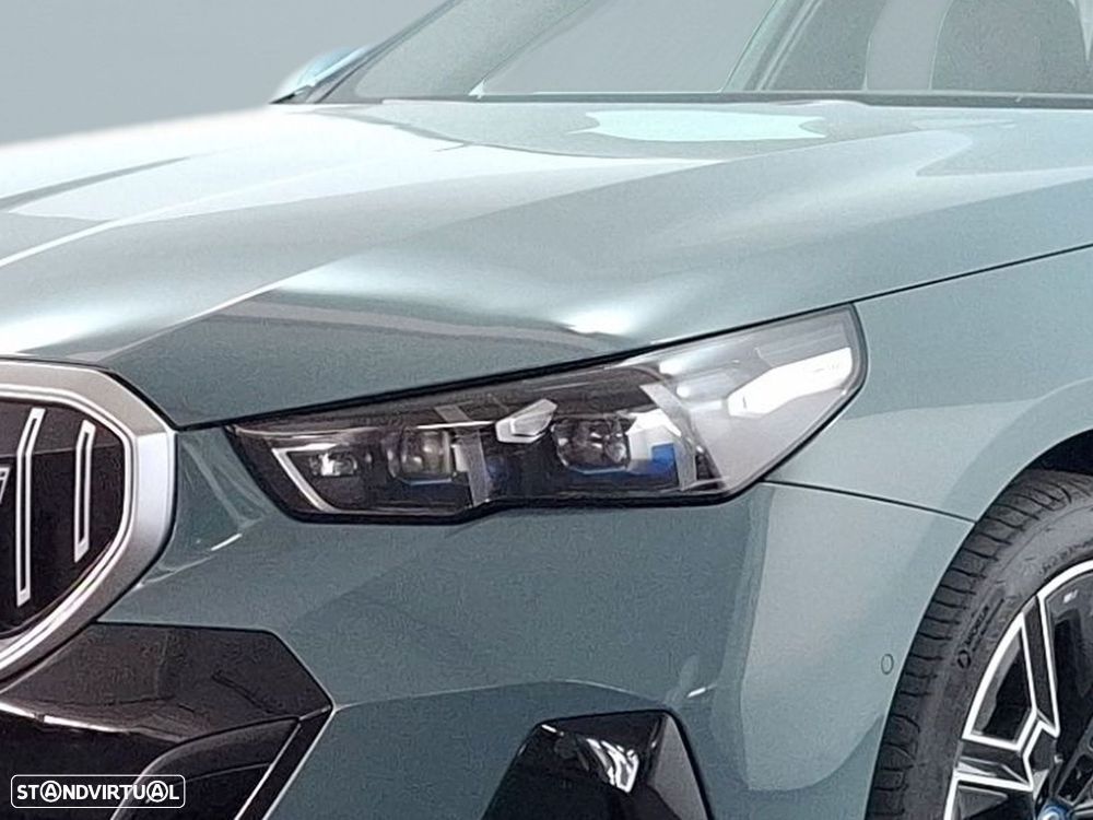 BMW i5 eDrive40 Pack Desportivo M - 3