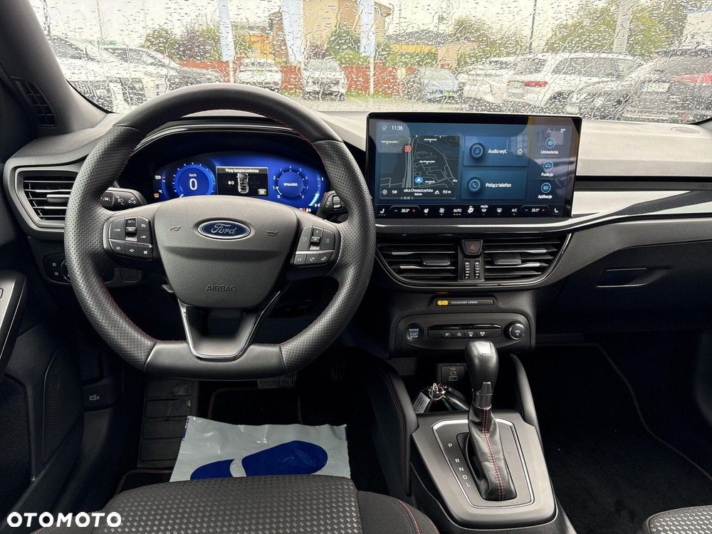 Ford Focus - 11