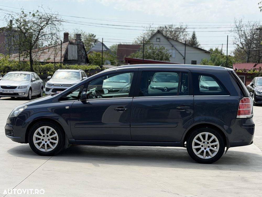 Opel Zafira - 17