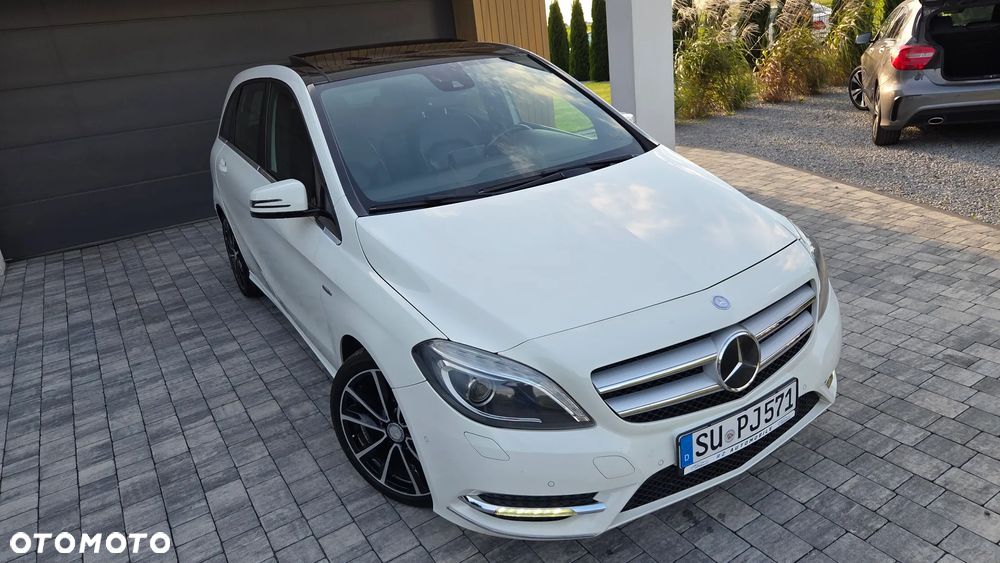Mercedes-Benz Klasa B 200 (BlueEFFICIENCY) - 24