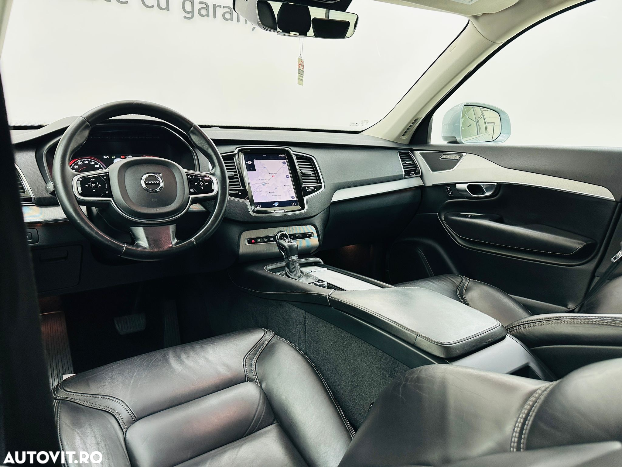 Volvo XC 90 - 29