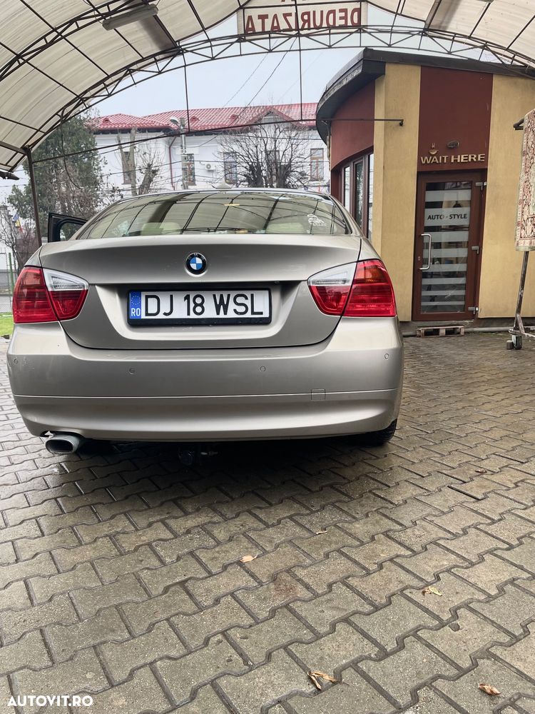 BMW Seria 3 318d DPF Edition Exclusive - 7