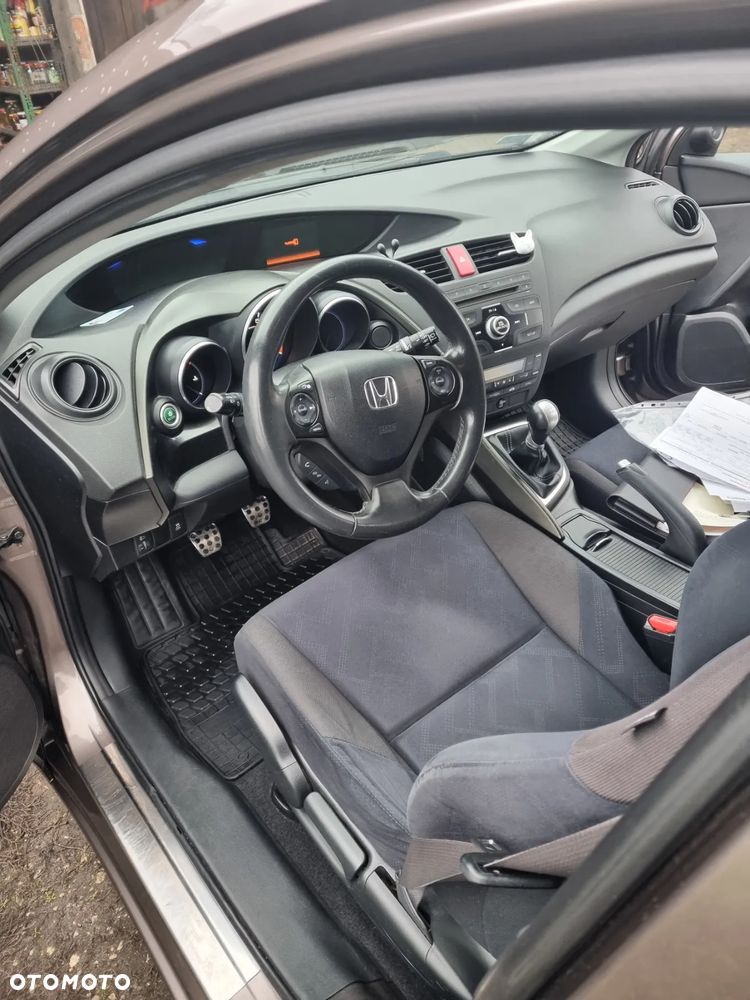 Honda Civic 1.4 Comfort - 14