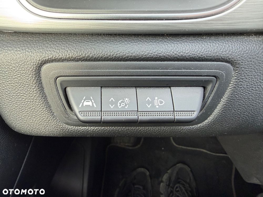 Renault Captur - 21