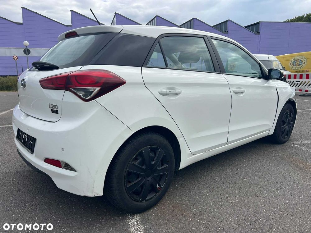 Hyundai i20 - 7