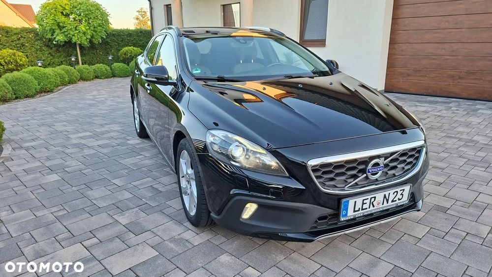 Volvo V40 Cross Country - 7