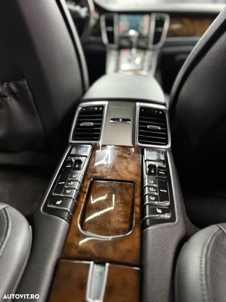 Porsche Panamera S E-Hybrid - 13