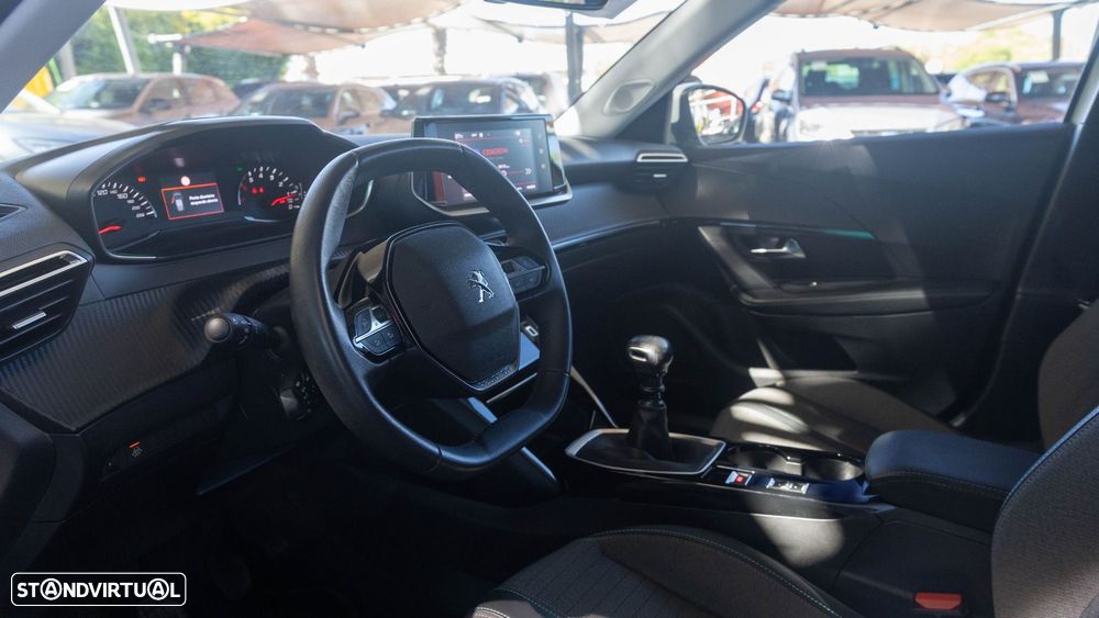 Peugeot 2008 1.5 BlueHDi Allure Pack - 3