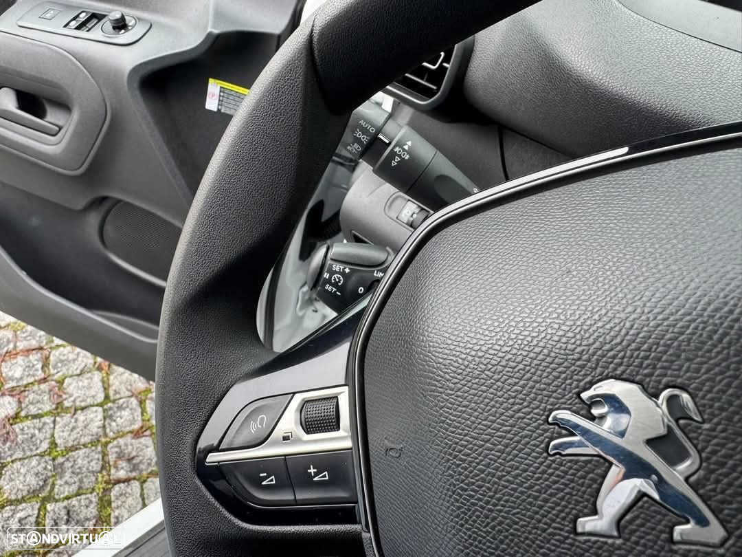 Peugeot Partner 1.5 BlueHDi Premium Standard - 22