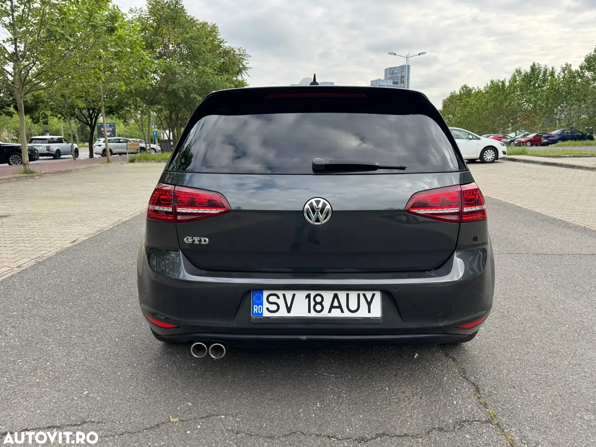 Volkswagen Golf GTD 2.0 TDI SCR DSG - 5